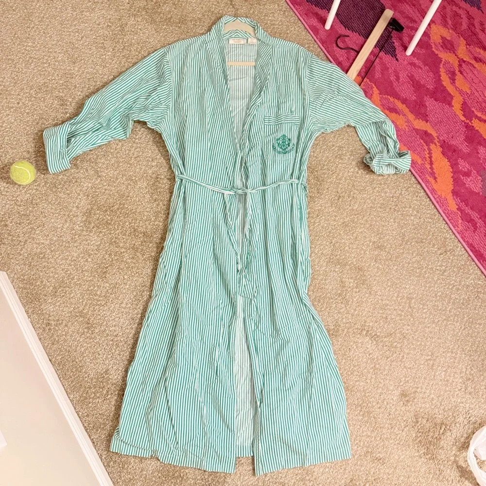 Victorias Secret excellent no